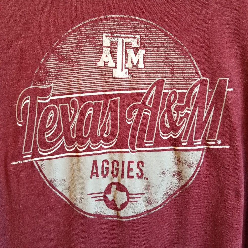 Texas A&M distressed Tee size large - Picture 4 of 4